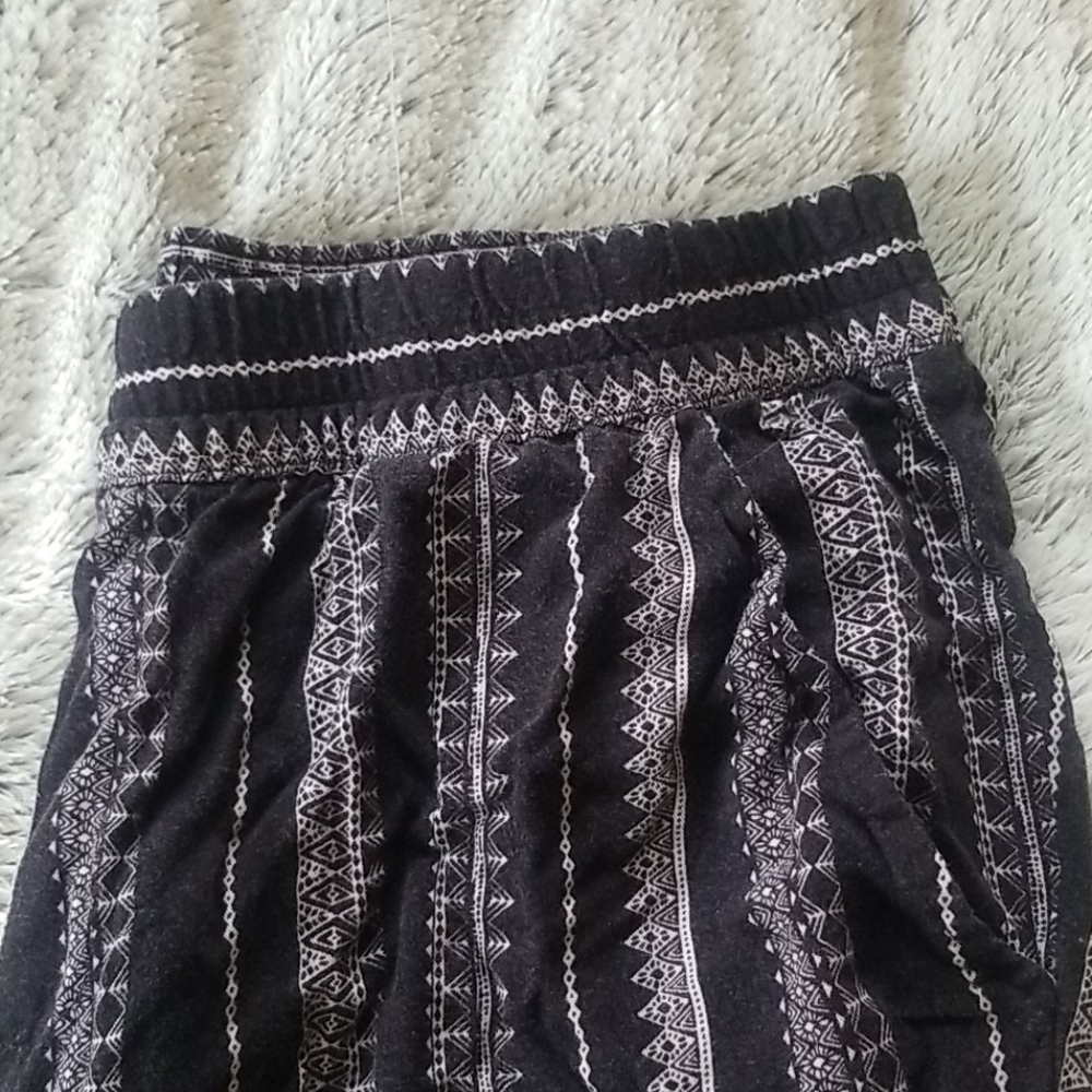Jessica Simpson pants - Picture 2 of 3